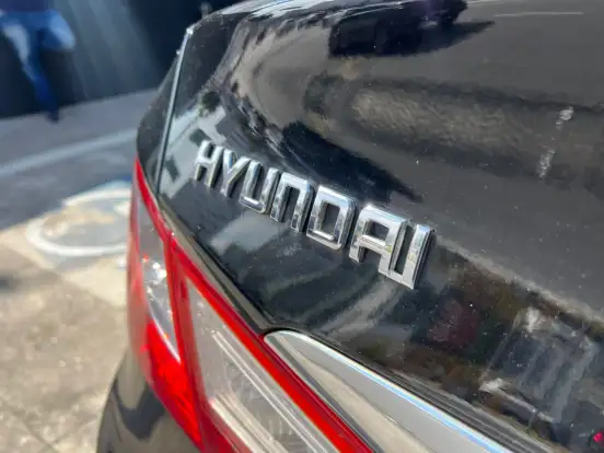 HYUNDAI-SONATA-2012