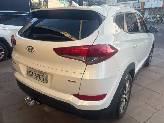 HYUNDAI-TUCSON-2017