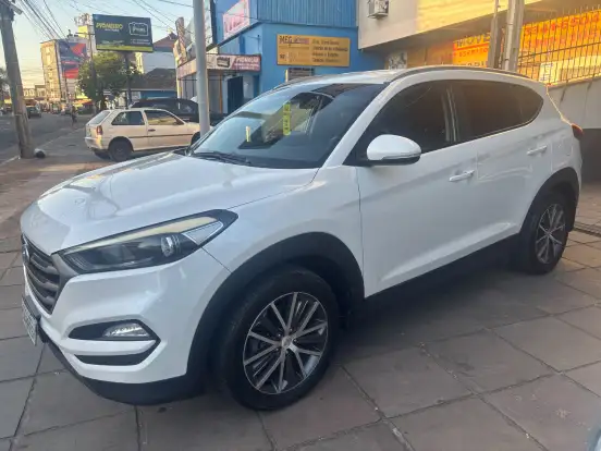 HYUNDAI-TUCSON-2017