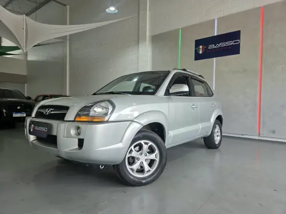 HYUNDAI TUCSON 2.0 MPFI GL 16V 142CV 2WD GASOLINA 4P MANUAL