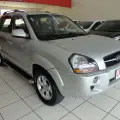 HYUNDAI TUCSON 2.0 MPFI GLS 16V 143CV 2WD FLEX 4P AUTOMÁTICO HYUNDAI TUCSON 2.0 MPFI GLS 16V 143CV 2WD FLEX 4P AUTOMÁTICO