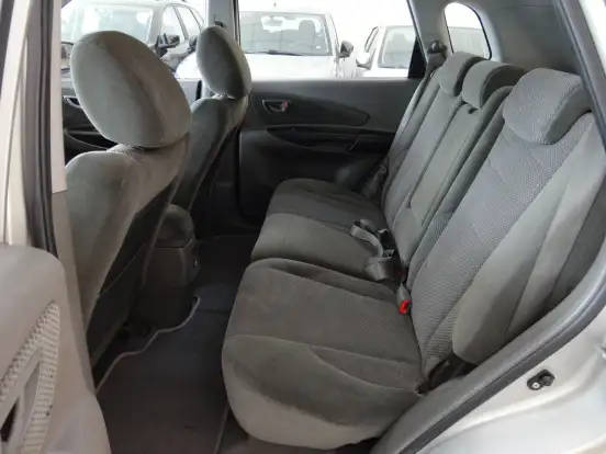 HYUNDAI-TUCSON-2012