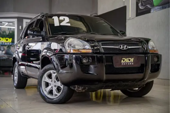 HYUNDAI TUCSON 2.0 MPFI GLS 16V 143CV 2WD GASOLINA 4P AUTOMÁTICO