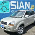 HYUNDAI TUCSON 2.0 MPFI GLS 16V 143CV 2WD GASOLINA 4P AUTOMÁTICO HYUNDAI TUCSON 2.0 MPFI GLS 16V 143CV 2WD GASOLINA 4P AUTOMÁTICO