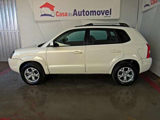 HYUNDAI-TUCSON-2.0 MPFI GLS BASE 16V 143CV 2WD FLEX 4P AUTOMÁTICO HYUNDAI-TUCSON-2015
