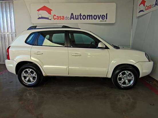 HYUNDAI-TUCSON-2015