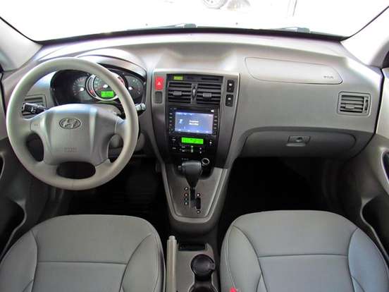 HYUNDAI-TUCSON-2.0 MPFI GLS BASE 16V 143CV 2WD FLEX 4P AUTOMÁTICO HYUNDAI-TUCSON-2015