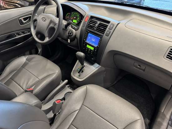 HYUNDAI-TUCSON-2.0 MPFI GLS TOP 16V 143CV 2WD FLEX 4P AUTOMÁTICO HYUNDAI-TUCSON-2016