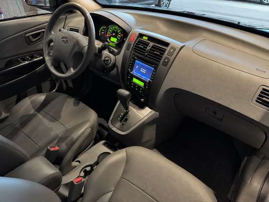 HYUNDAI-TUCSON-2.0 MPFI GLS TOP 16V 143CV 2WD FLEX 4P AUTOMÁTICO HYUNDAI-TUCSON-2016
