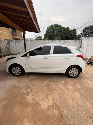 HYUNDAI HB20 1.6 COMFORT PLUS 16V FLEX 4P MANUAL