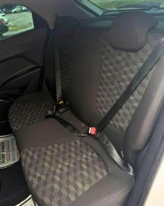 HYUNDAI-HB20-2018