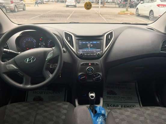 HYUNDAI-HB20-1.6 COMFORT PLUS 16V FLEX 4P AUTOMÁTICO HYUNDAI-HB20-2018