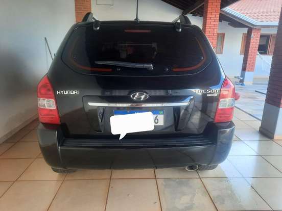 HYUNDAI-TUCSON-2012