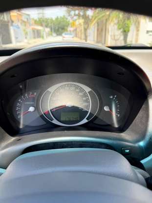 HYUNDAI-TUCSON-2012