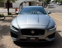 JAGUAR XE 2.0 16V INGENIUM P250 GASOLINA R-DYNAMIC S 4P AUTOMÁTICO JAGUAR XE 2.0 16V INGENIUM P250 GASOLINA R-DYNAMIC S 4P AUTOMÁTICO