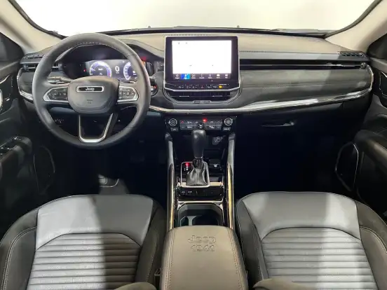 JEEP-COMMANDER-2024