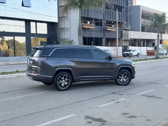 JEEP-COMMANDER-1.3 T270 TURBO FLEX OVERLAND AT6 JEEP-COMMANDER-2023