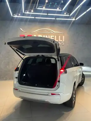 JEEP-COMMANDER-2025