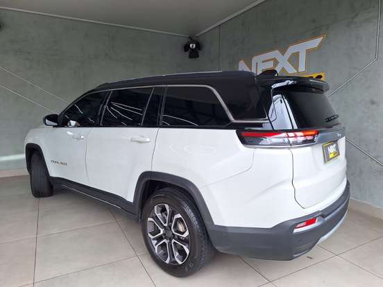 JEEP-COMMANDER-1.3 T270 TURBO FLEX LIMITED AT6 JEEP-COMMANDER-2023
