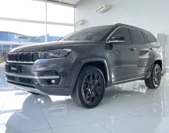 JEEP COMMANDER 2.0 TD380 TURBO DIESEL OVERLAND AT9 JEEP COMMANDER 2.0 TD380 TURBO DIESEL OVERLAND AT9