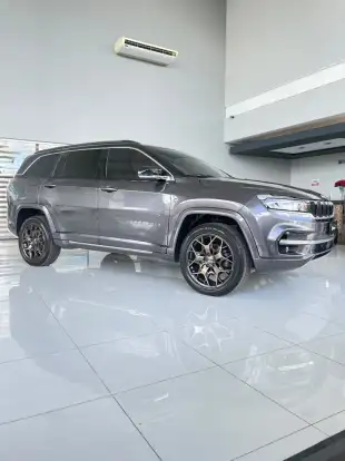 JEEP-COMMANDER-2023