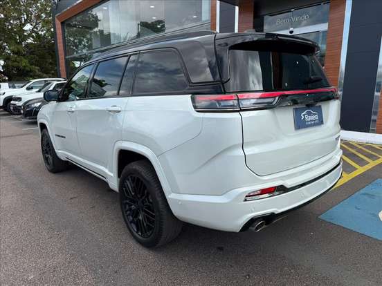 JEEP-COMMANDER-2025
