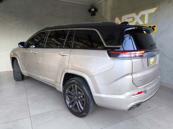 JEEP-COMMANDER-2.0 HURRICANE 4 TURBO GASOLINA OVERLAND AT9 JEEP-COMMANDER-2024