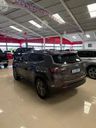 JEEP-COMPASS-2024