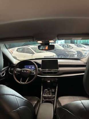 JEEP-COMPASS-2024
