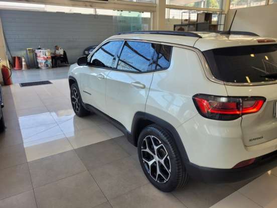 JEEP-COMPASS-2025