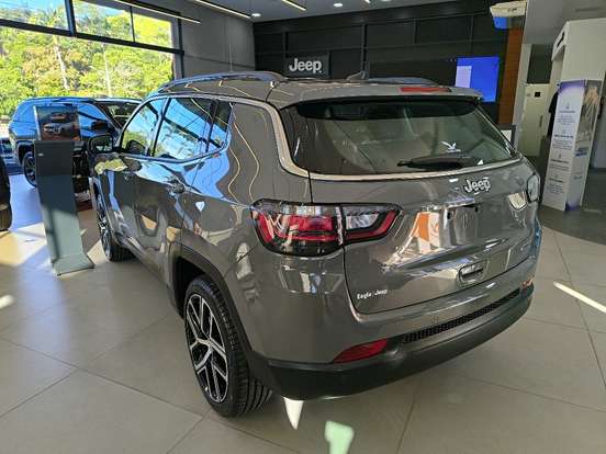JEEP-COMPASS-2026