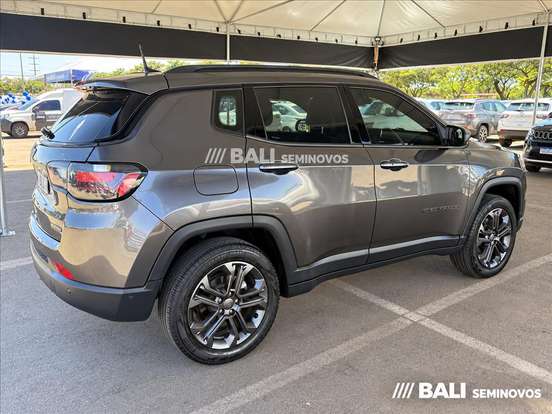 JEEP-COMPASS-2021
