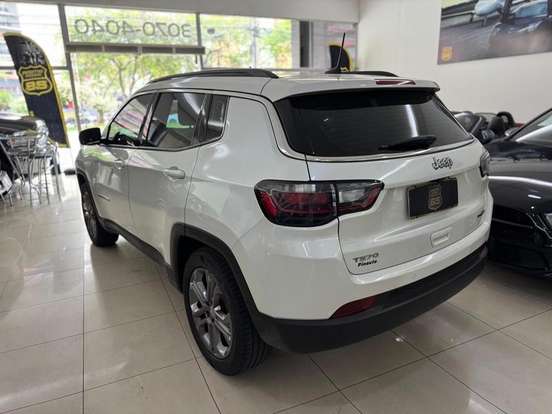JEEP-COMPASS-2022