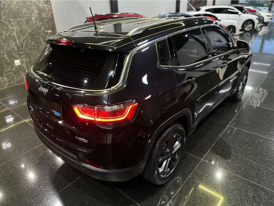 JEEP-COMPASS-2022