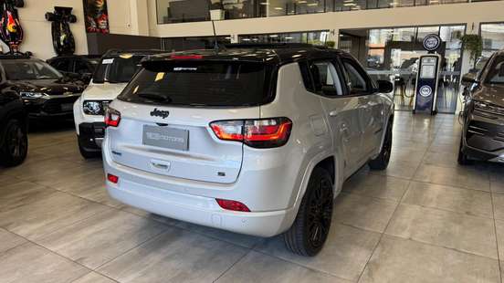 JEEP-COMPASS-2022
