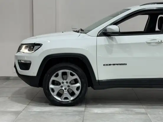 JEEP-COMPASS-2.0 16V DIESEL LONGITUDE 4X4 AUTOMÁTICO JEEP-COMPASS-2020