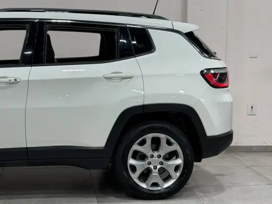 JEEP-COMPASS-2.0 16V DIESEL LONGITUDE 4X4 AUTOMÁTICO JEEP-COMPASS-2020