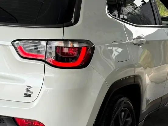 JEEP-COMPASS-2.0 16V DIESEL S 4X4 AUTOMÁTICO JEEP-COMPASS-2020