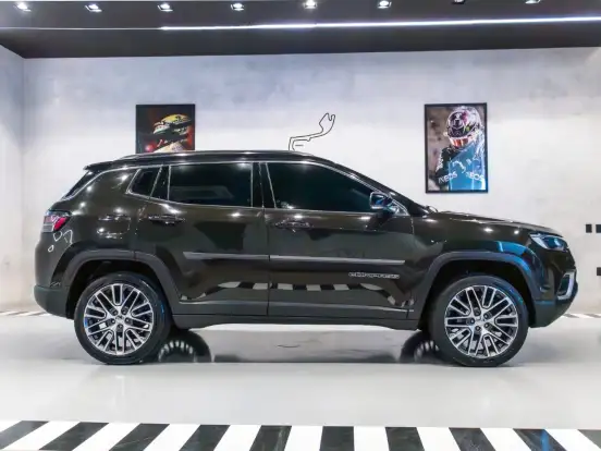 JEEP-COMPASS-2021