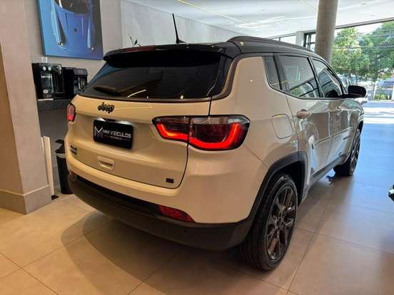 JEEP-COMPASS-2.0 16V DIESEL LIMITED 4X4 AUTOMÁTICO JEEP-COMPASS-2020