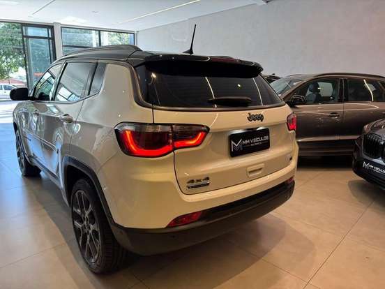 JEEP-COMPASS-2020