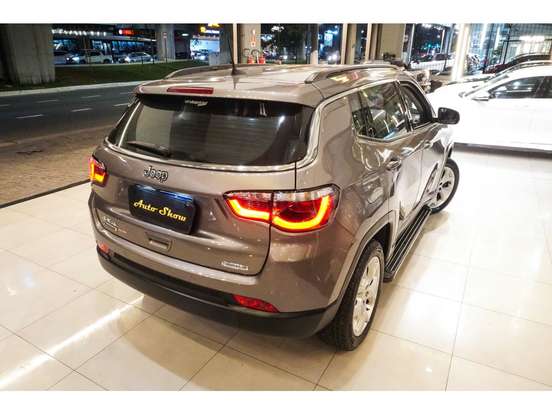 JEEP-COMPASS-2021