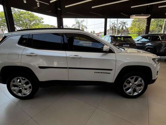 JEEP-COMPASS-2.0 16V DIESEL LONGITUDE 4X4 AUTOMÁTICO JEEP-COMPASS-2020