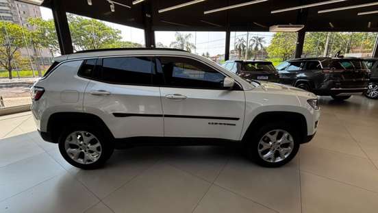JEEP-COMPASS-2020