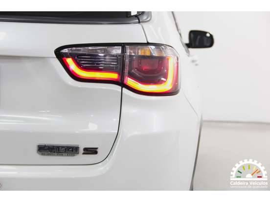 JEEP-COMPASS-2.0 16V DIESEL S 4X4 AUTOMÁTICO JEEP-COMPASS-2019
