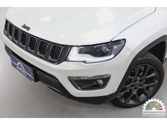JEEP-COMPASS-2.0 16V DIESEL S 4X4 AUTOMÁTICO JEEP-COMPASS-2019