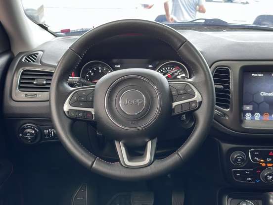 JEEP-COMPASS-2.0 16V DIESEL TRAILHAWK 4X4 AUTOMÁTICO JEEP-COMPASS-2020