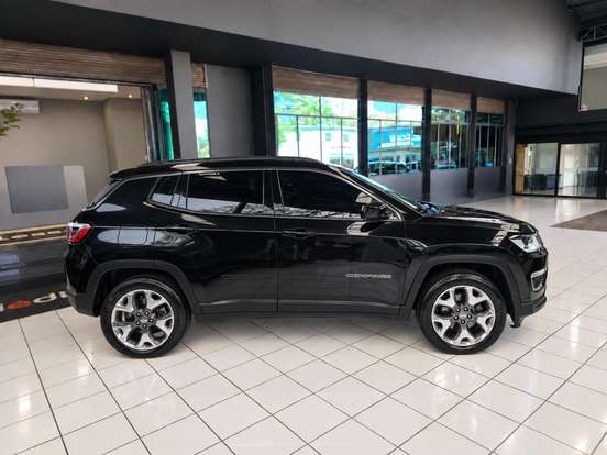 JEEP-COMPASS-2.0 16V FLEX LIMITED AUTOMÁTICO JEEP-COMPASS-2016