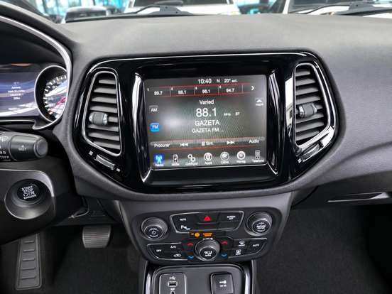 JEEP-COMPASS-2.0 16V FLEX LIMITED AUTOMÁTICO JEEP-COMPASS-2016