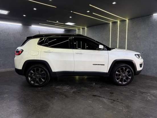 JEEP-COMPASS-2.0 16V FLEX LIMITED AUTOMÁTICO JEEP-COMPASS-2021